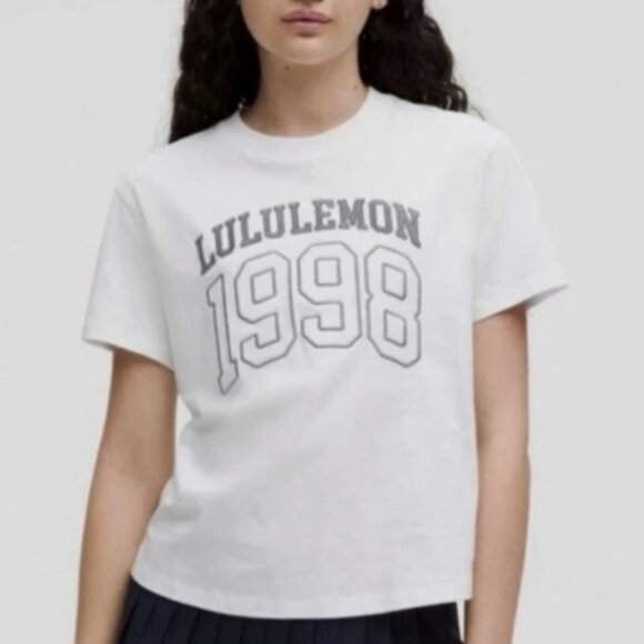 Lululemon Relaxed-Fit Cotton Jersey Tee T-Shirt White Graphic - Picture 1 of 3